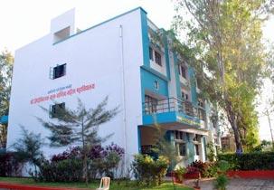 Shree Siddhivinayak college of Arts Commerce and Science Mahila Mahavidyalay