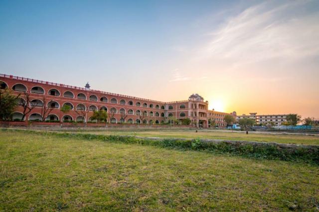 Stani Memorial College Phagi