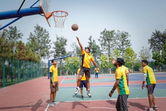 Shivalik Institute of Professional Studies
